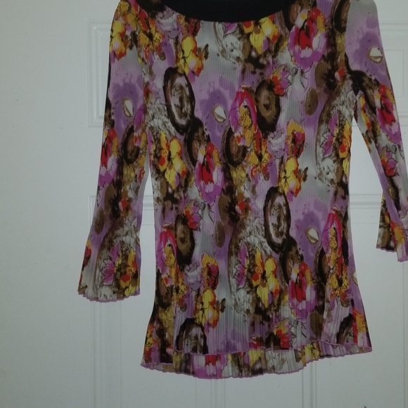 Blouse - Picture 4 of 4